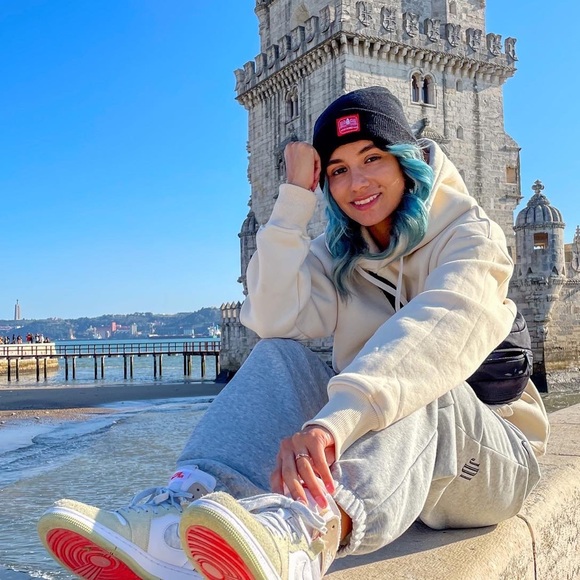 Meet your Posher, Nancy - Picture 4 of 6